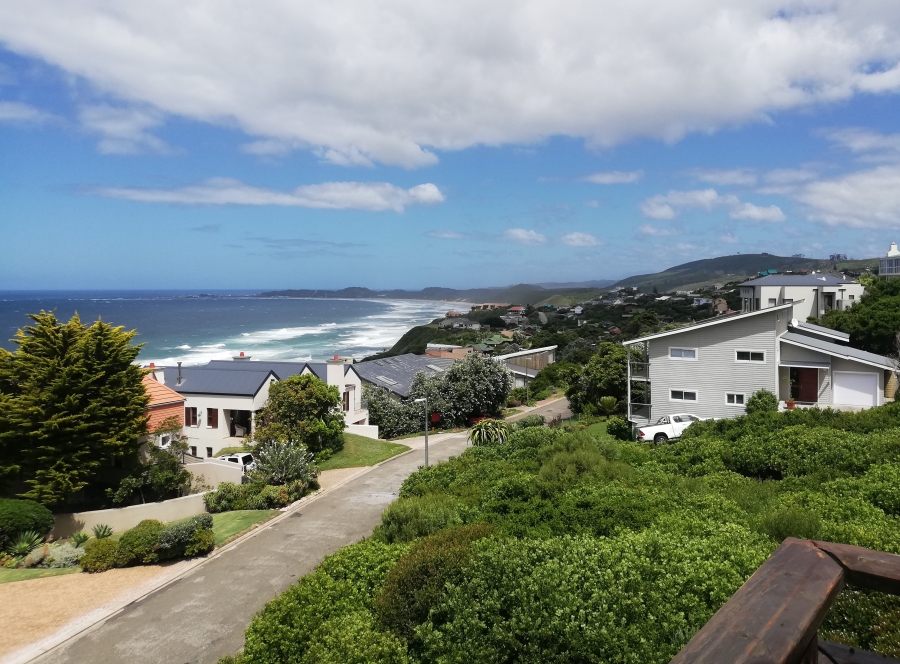 3 Bedroom Property for Sale in Brenton On Sea Western Cape